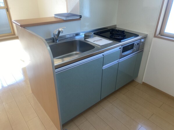 パークハイム参番館 B棟の物件内観写真